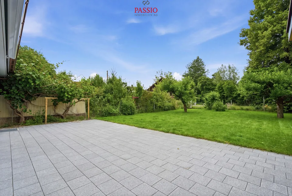 Casa unifamiliare di 4,5 locali completamente ristrutturata con giardino naturale
