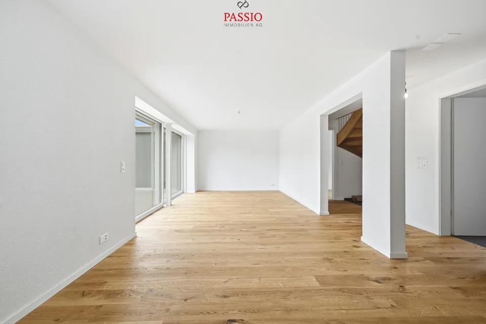 Casa unifamiliare di 4,5 locali completamente ristrutturata con giardino naturale