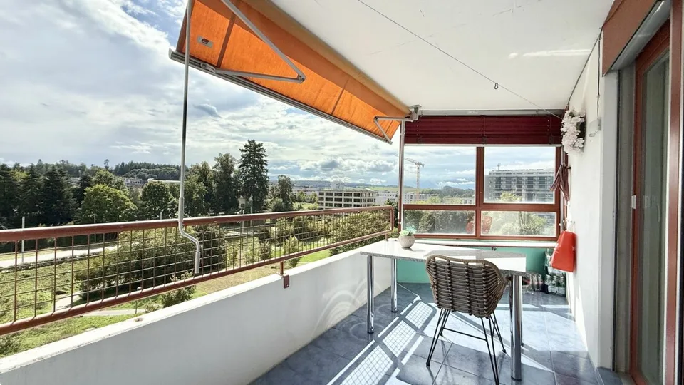 3.5 room apartment in the popular Holenacker quarter