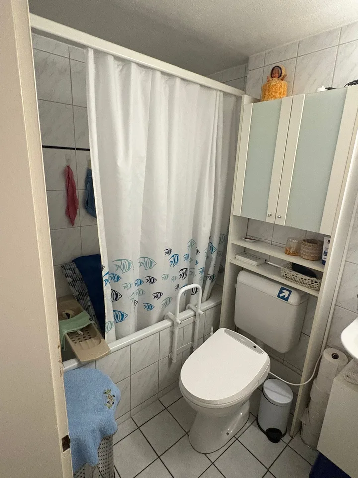 Appartamento di 4 locali in una zona tranquilla e familiare a Brügg