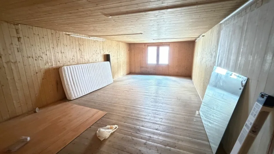 LOCAL COMMERCIAL EXCLUSIF DANS UN EMPLACEMENT AAA - À QUELQUES PAS DE LA PLACE BARFÜSSER
