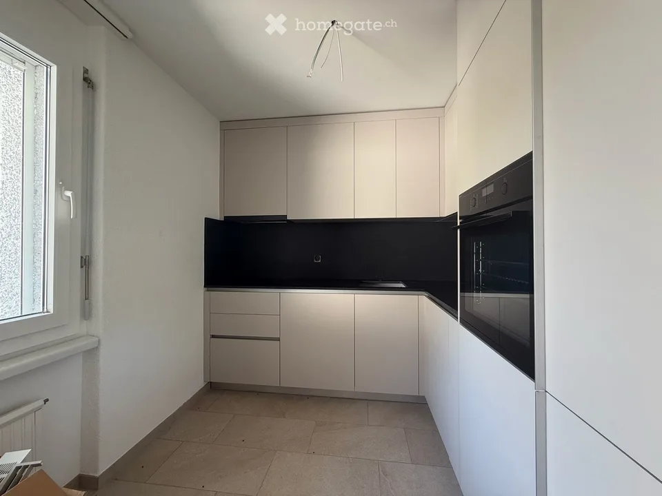 Prima locazione dopo ristrutturazione – appartamento 2.5 locali moderno con balcone