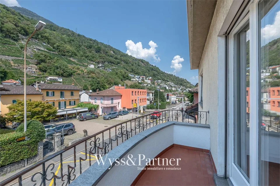 Appartement spacieux 5.5 pièces dans le centre-ville de Monte Carasso - Id