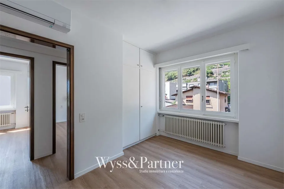 Appartement spacieux 5.5 pièces dans le centre-ville de Monte Carasso - Id