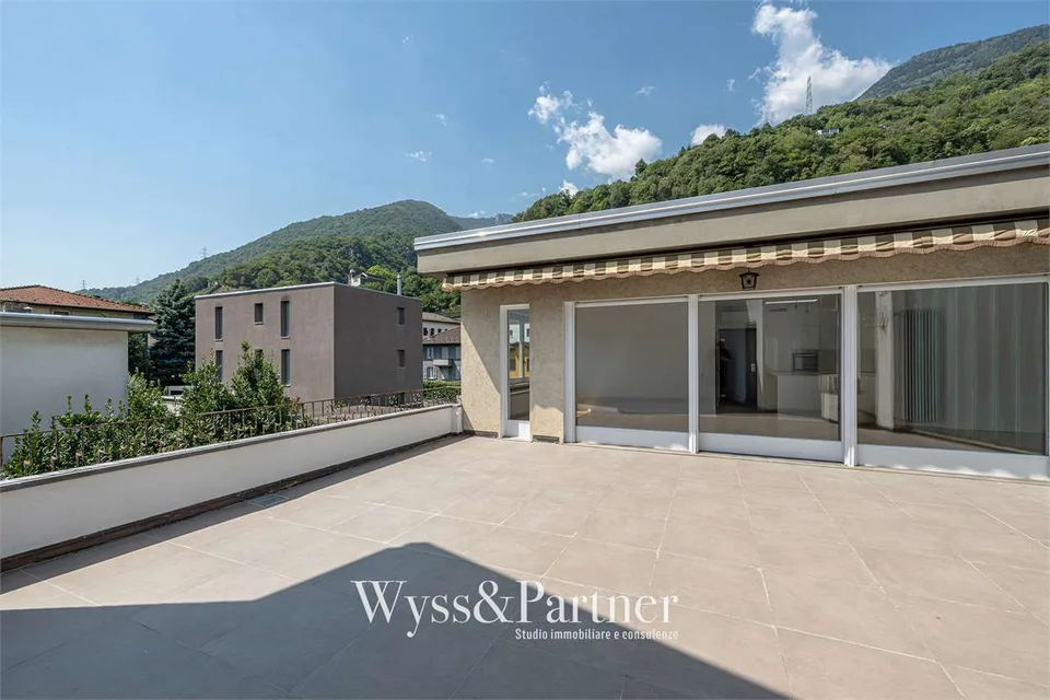 Appartement spacieux 5.5 pièces dans le centre-ville de Monte Carasso - Id