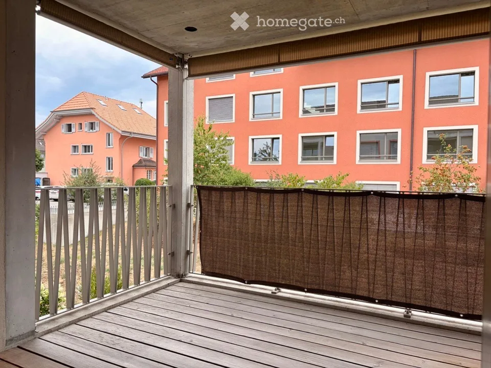 Appartement moderne de 3,5 pièces sur la Bahnhofstrasse à Fraubrunnen