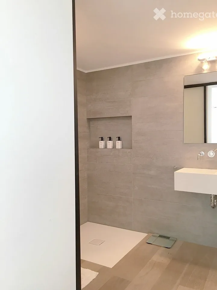 Exklusive Design 3.5-Zimmer-Loftwohnung mit Seesicht in Horgen