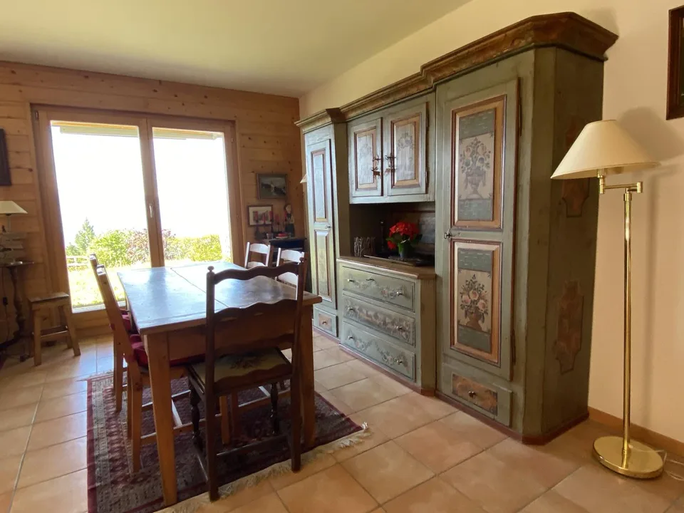 Beautiful duplex with garden, unobstructed panorama and garage, an undeniable asset