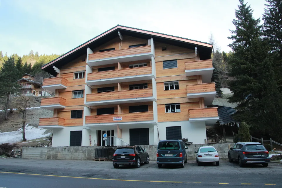 A Morgins appartement de 63 m2 + Balcon de 9 m2 + cave de 4 m2