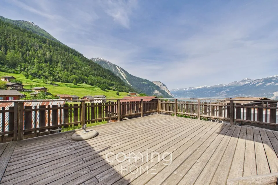 Two-family house in Unterems - chalet charm, panoramic views, flexible use