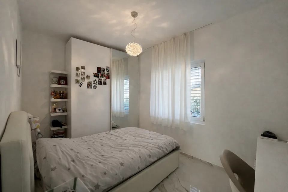 BELLINZONA - SPLENDID AND MODERN TWO-FAMILY PROPERTY