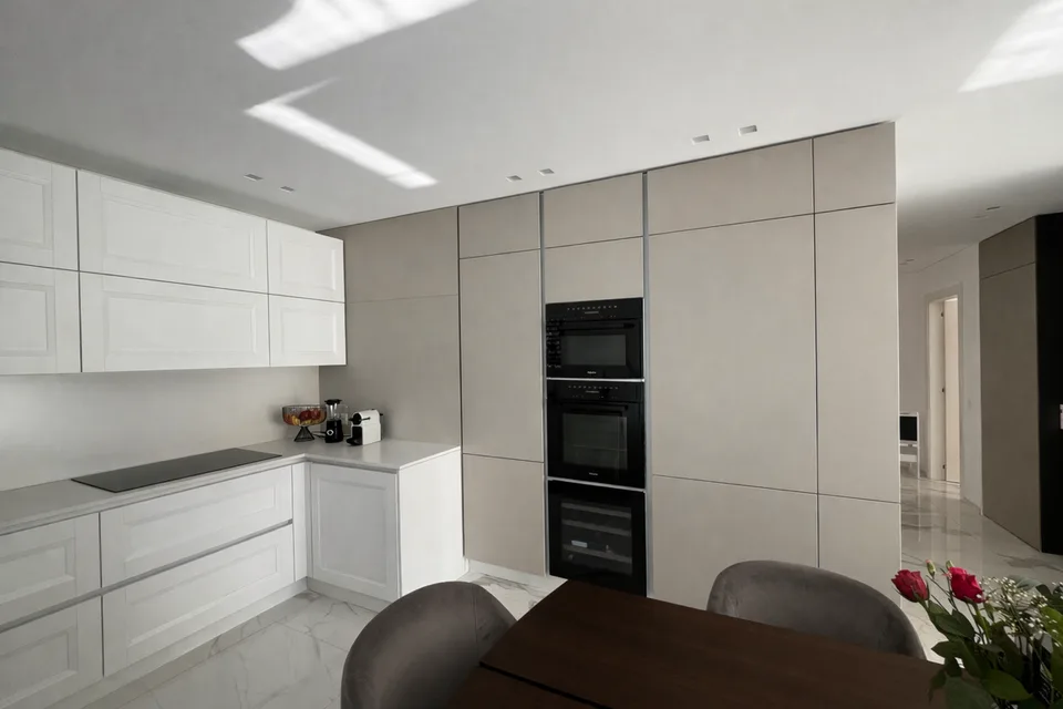 BELLINZONA - SPLENDID AND MODERN TWO-FAMILY PROPERTY