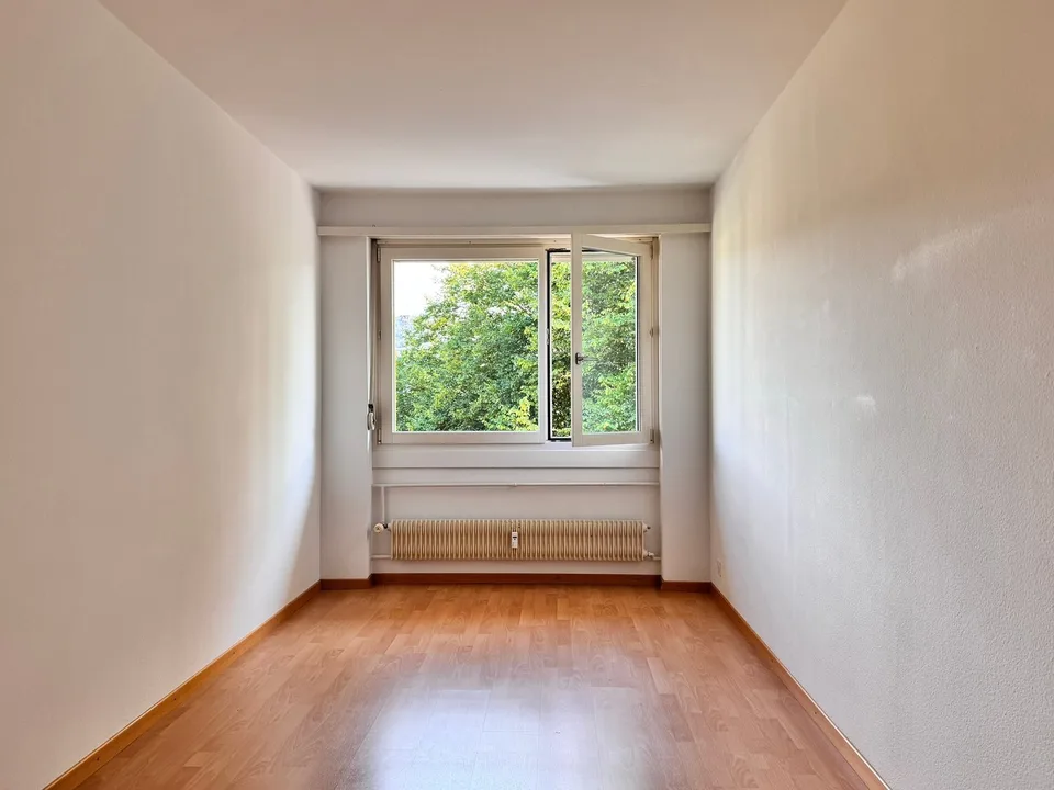 Helle 4.5-Zimmer-Wohnung mit Balkon in Moosseedorf