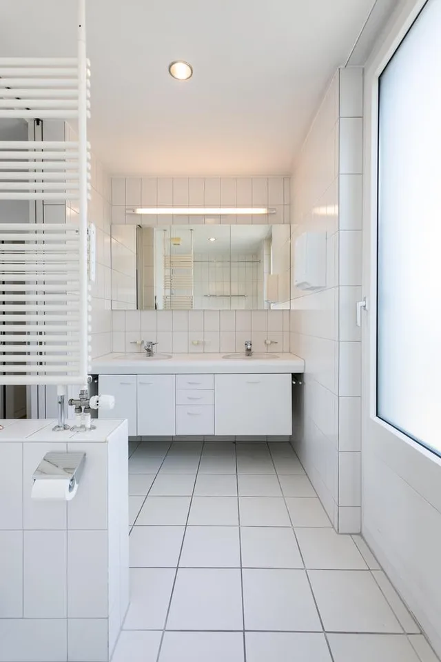 Lumière, espace et qualité de vie : appartement-maisonnette en attique de 6,5 pièces