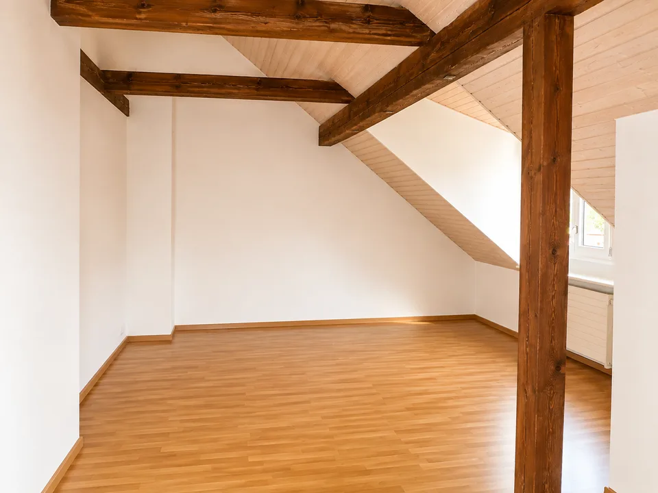 Bern Lorraine - charmante 2-Zimmer-Dachwohnung