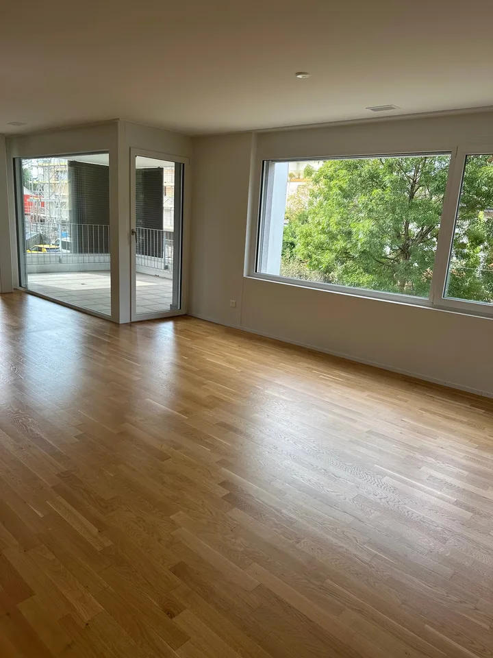 Helle 4.5-Zimmer-Wohnung mit Balkon in Bremgarten