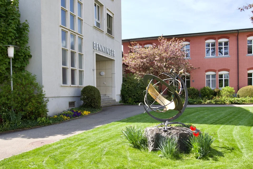 Heller und geräumiger Büroraum mit 24 m2