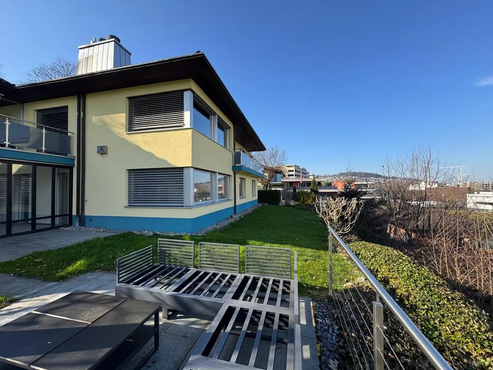 Vaste maison de famille de 9,5 pièces dans un quartier calme à Kriens