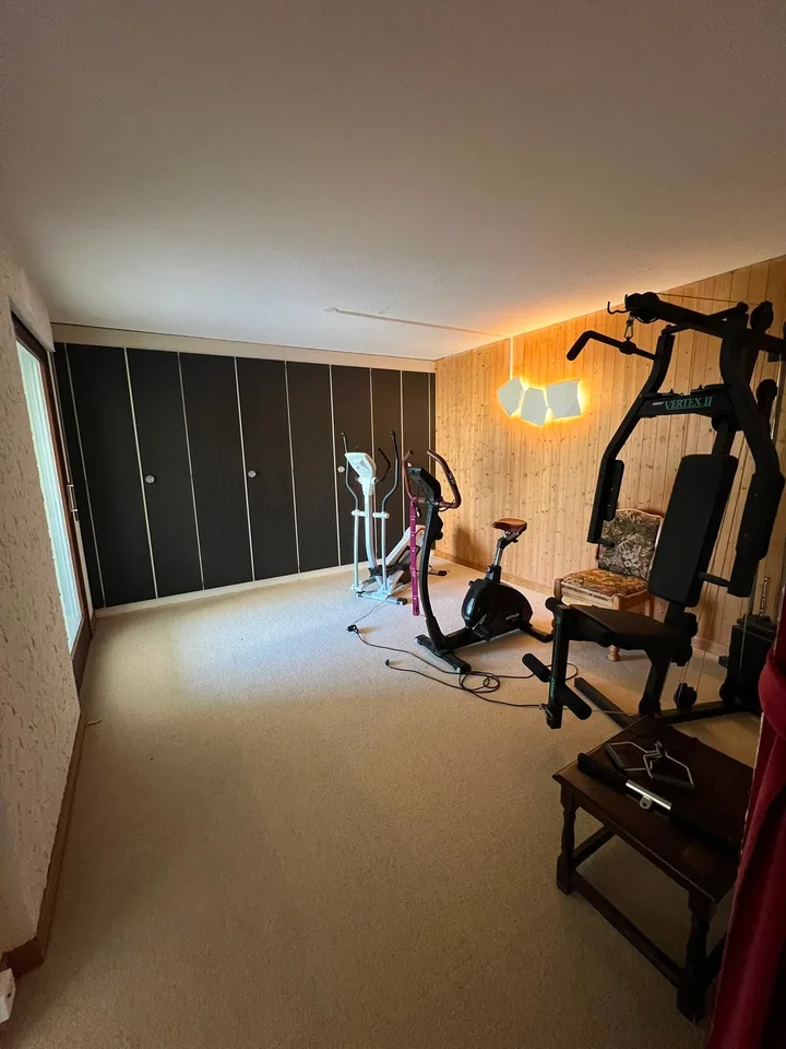 Vaste maison de famille de 9,5 pièces dans un quartier calme à Kriens