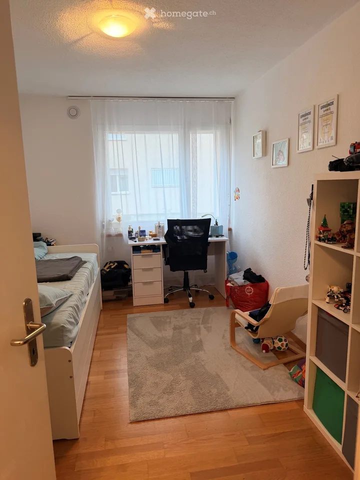 Grosszügige, helle Wohnung in Dietikon