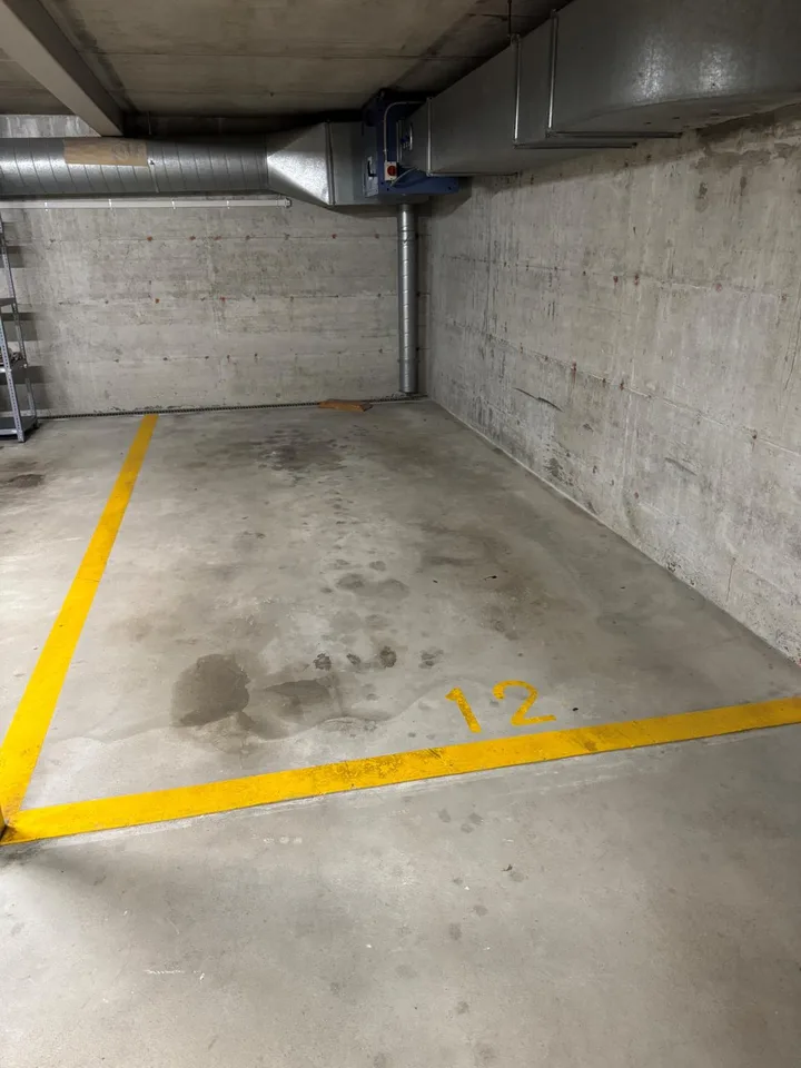 Parkplatz Innenplatz Nr. 12