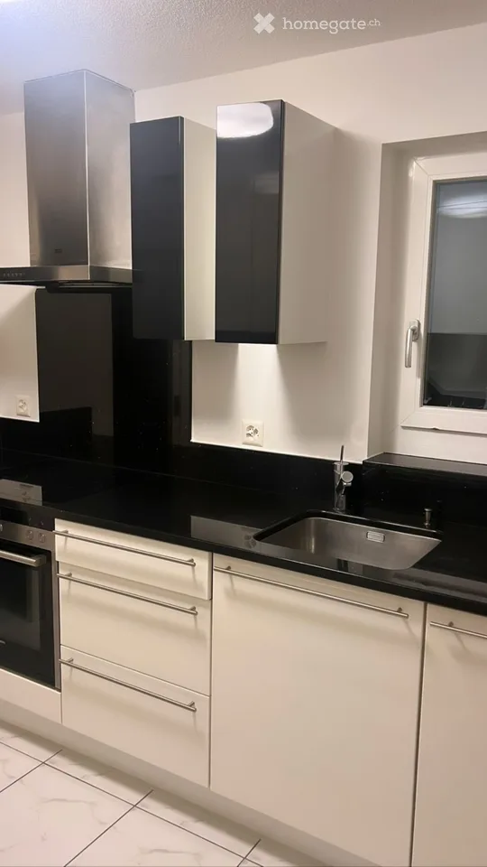 Appartement de 4,5 pièces lumineux avec belle vue dans un quartier calme