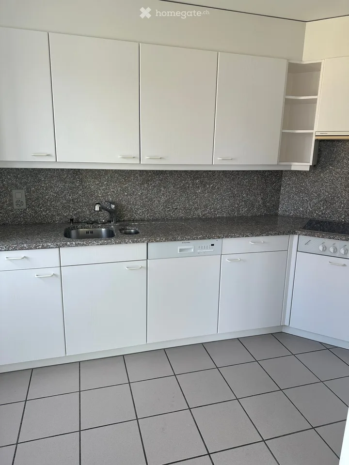 Spacious 3.5-room apartment in a beautiful location