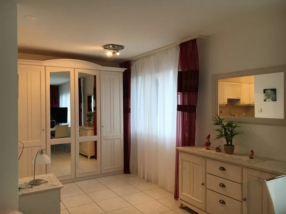 Moderne 2.5-Zimmer-Wohnung mit 30m2 Terrasse in Dielsdorf Zürich