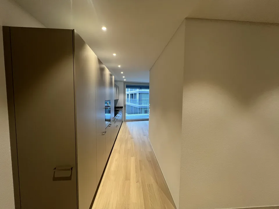 Neuwertig, hell und mittendrin - 4.5-Zimmer-Wohnung  zu vermieten