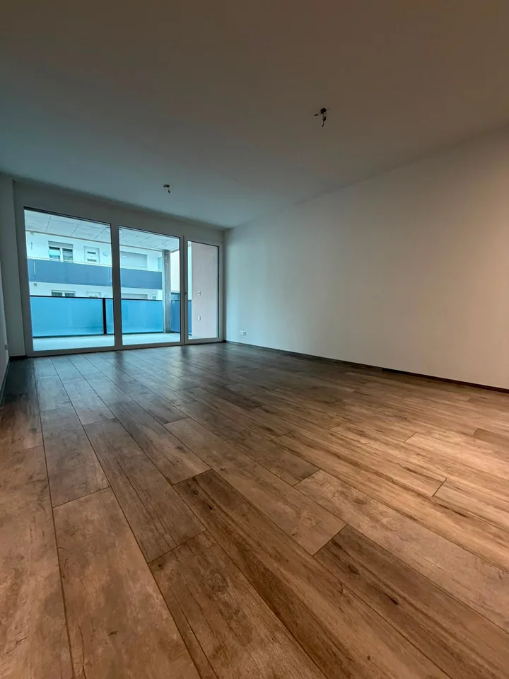 Appartement moderne 2 pièces au rez-de-chaussée à Bronschhofen – disponible immédiatement !