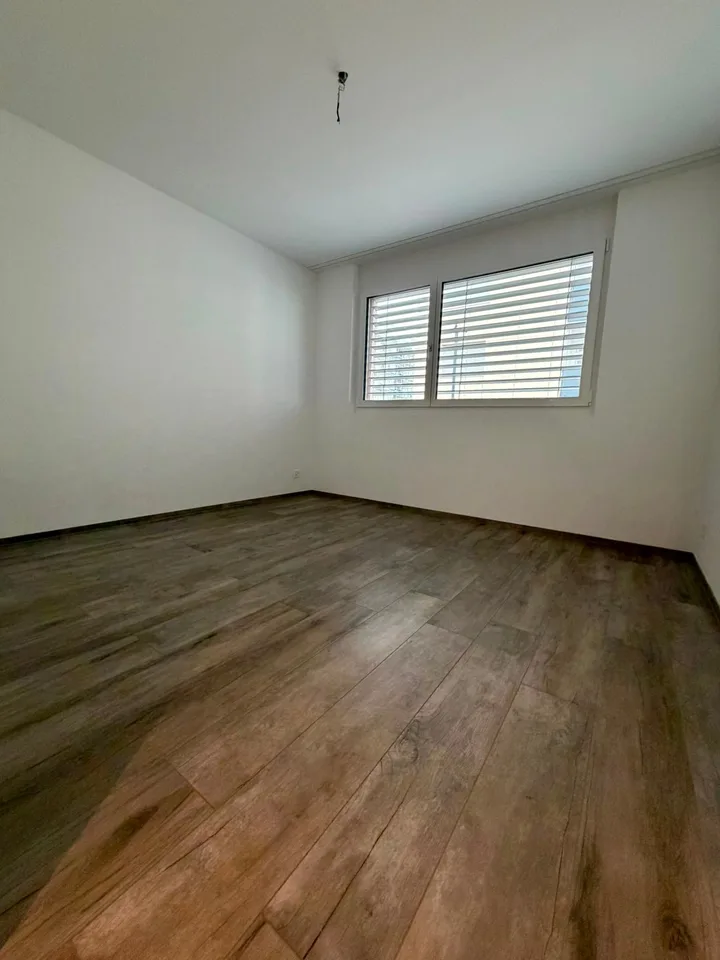 Appartement moderne 2 pièces au rez-de-chaussée à Bronschhofen – disponible immédiatement !