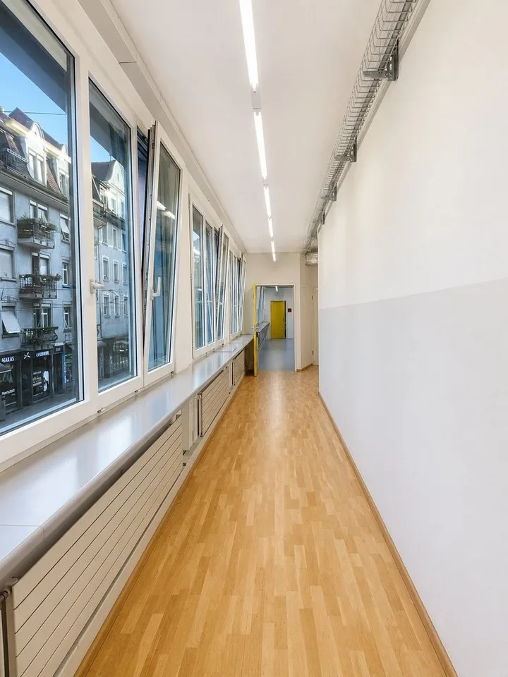 Espace commercial représentatif au cœur du district 5