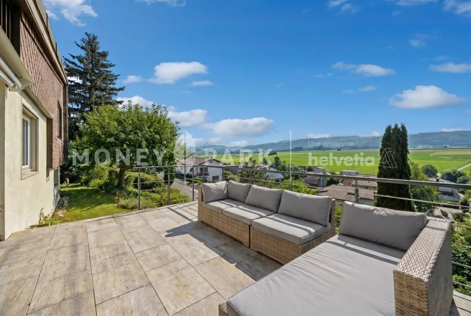 Detached house with 5.5 rooms offering a magnificent view