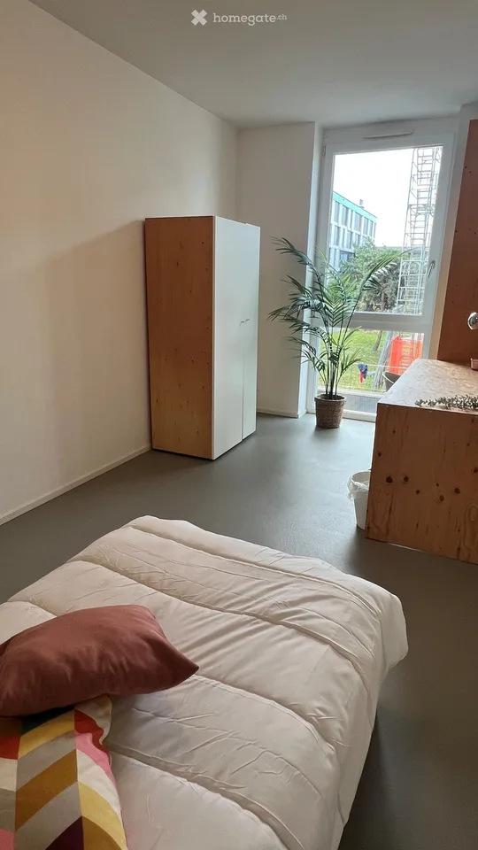 Room at FMEL Atrium (next to EPFL) - given only in exchange for a Room in Zurich