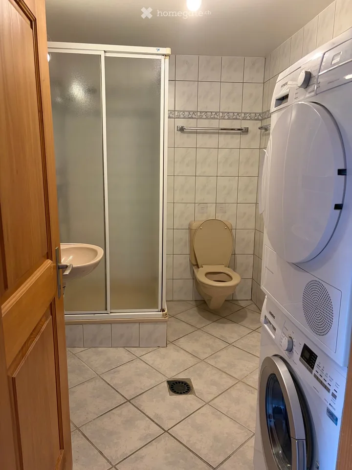 Joli appartement de 2pces avec balcon