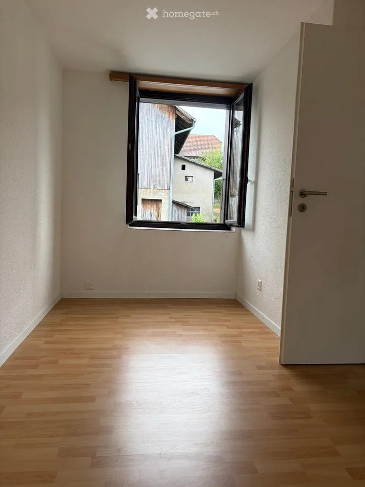 Joli appartement de 2pces avec balcon