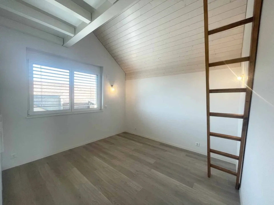 Appartamento di 2,5 locali a Pampigny con vista aperta