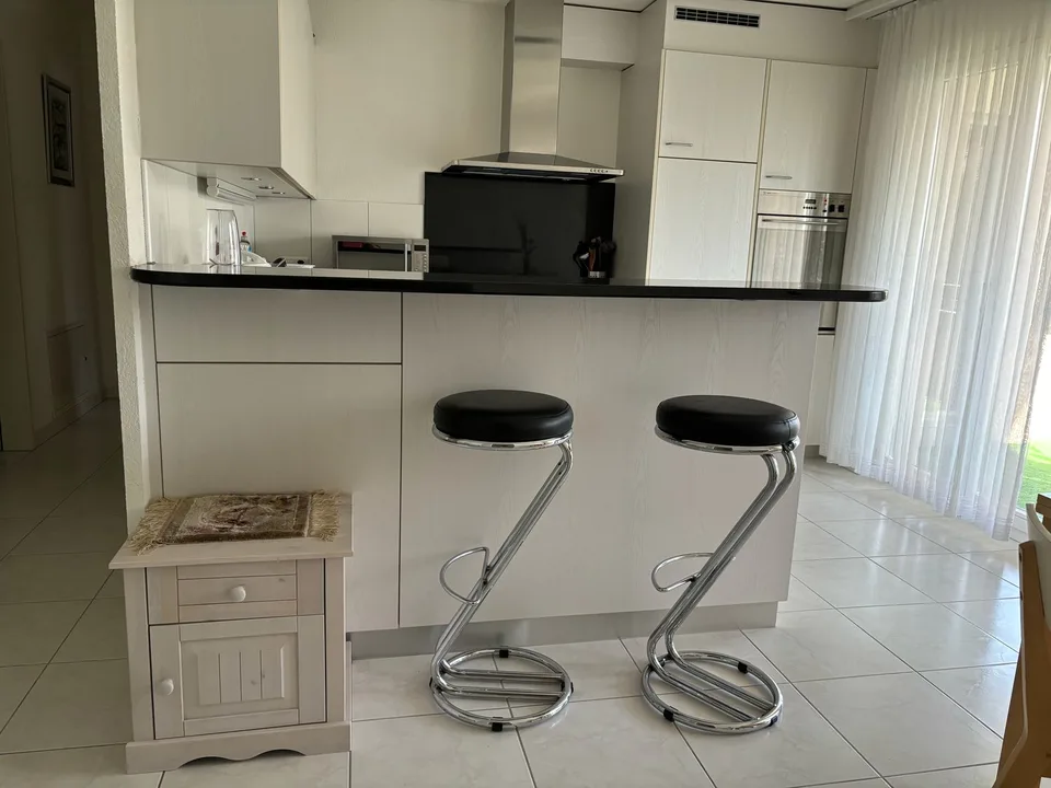 2.5-Room Apartment - Furnished - with Balcony in Buchs Zürich