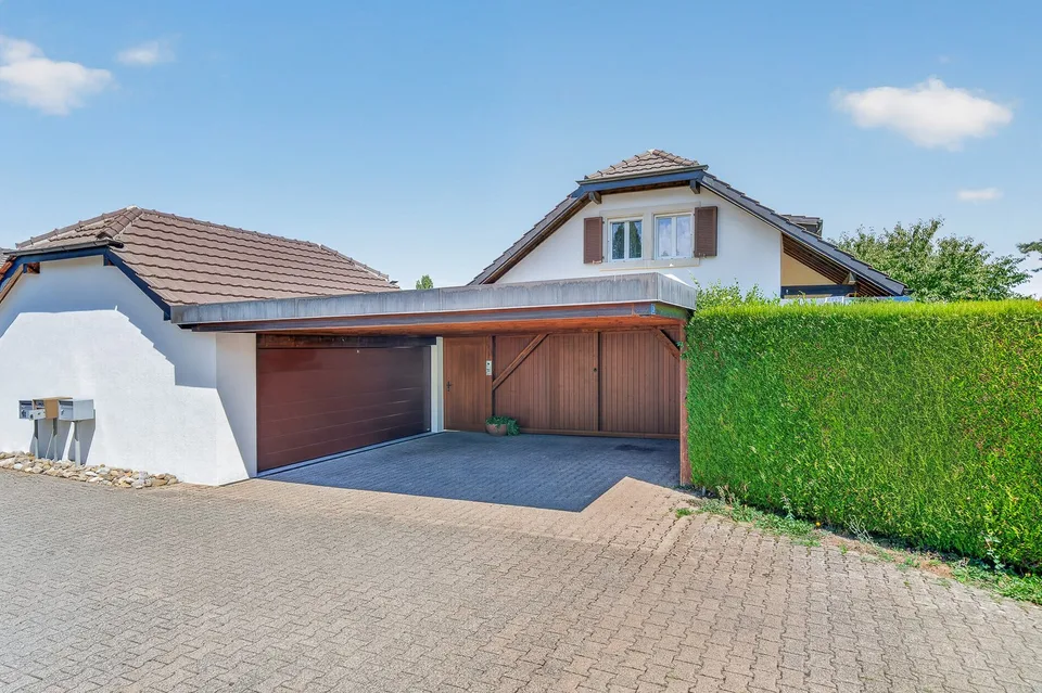 Einfamilienhaus mit 5.5 Zimmern in Coppet – Eleganz, Komfort und Natur