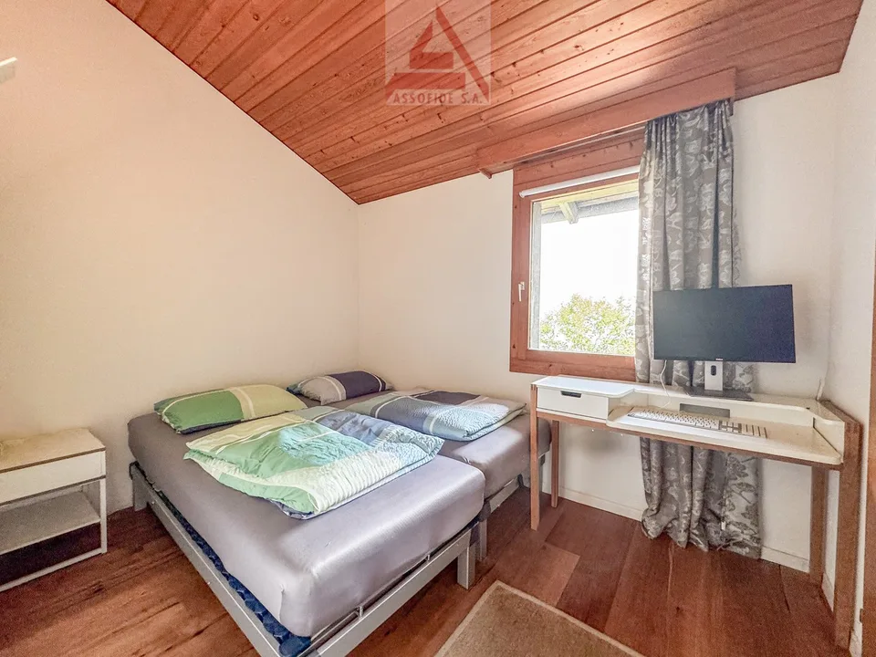 Casa immersa nel verde / Haus mitten im Grünen – Foto 9 von 13