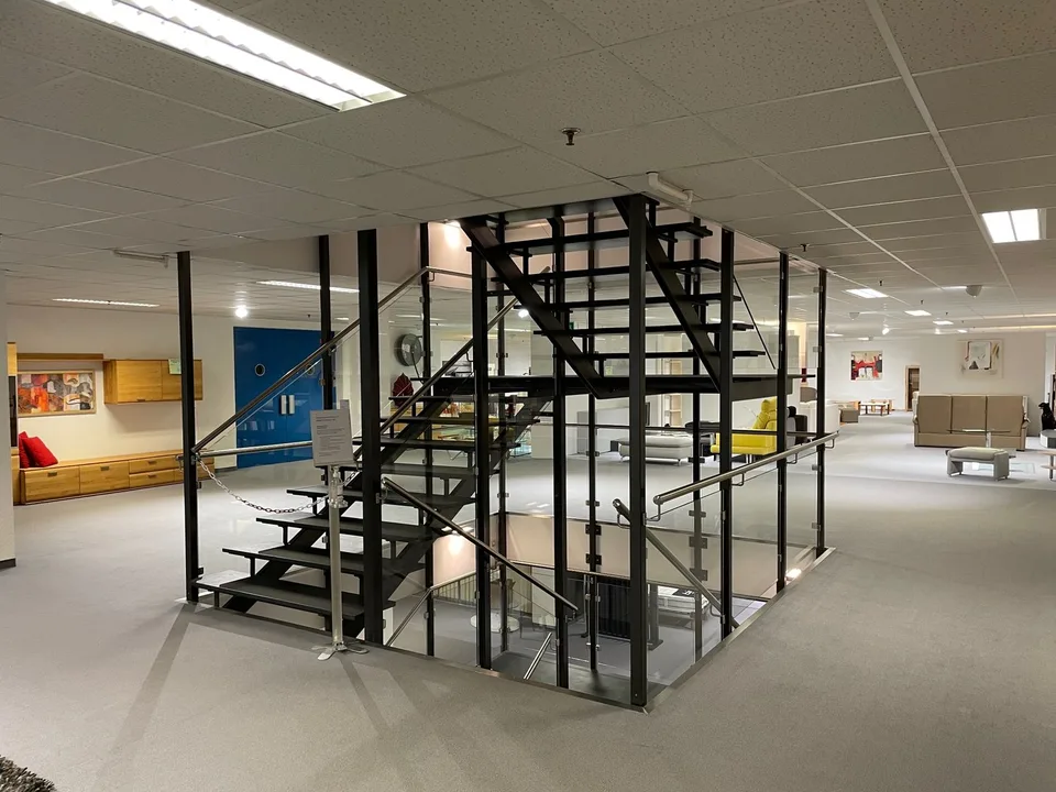 10'200 m² versatile storage/retail space in 2557 Studen/BE - Top prices