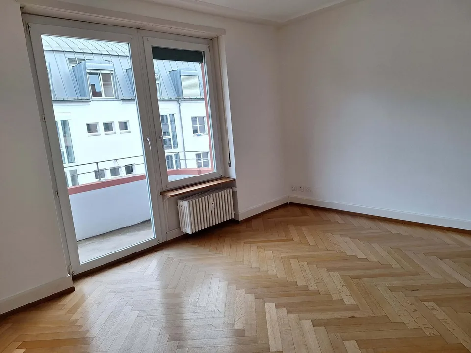 Schöne Altbauwohnung Nähe Kannenfeldpark