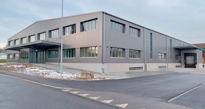 Lager-/Produktionsfläche 1'300–1'800 m² nahe A2 Sursee