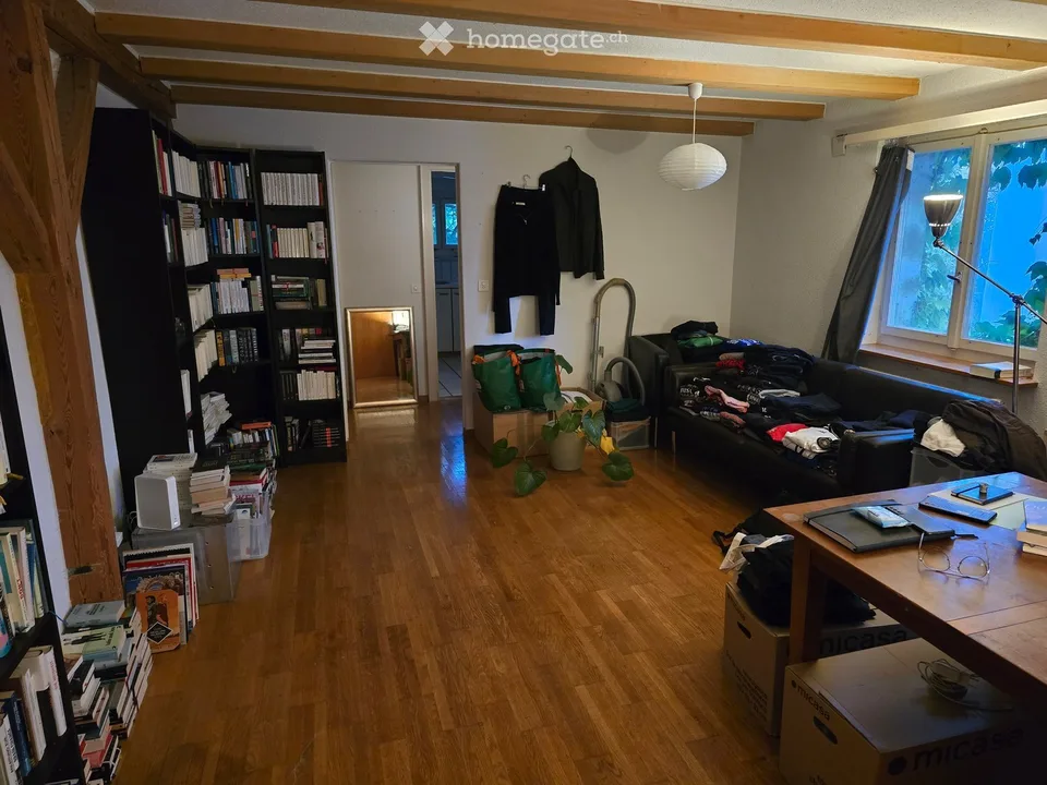 Appartement 2 pièces dans le bâtiment annexe