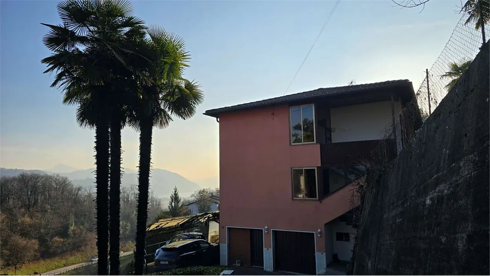 Zweifamilienhaus - Panoramapenthouse mit Mieteinheit