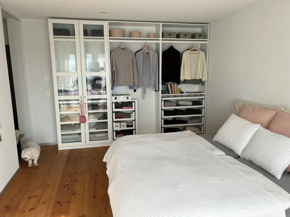 Helles und grosszügiges WG-Zimmer mit wunderschöner Aussicht