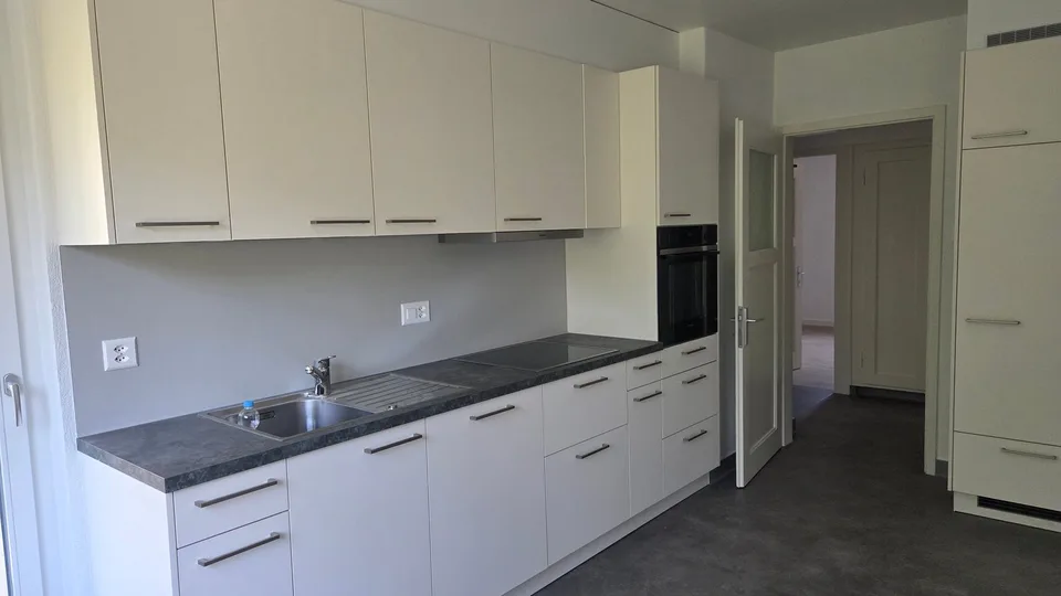Appartement situé dans un petit immeuble de 3 étages.