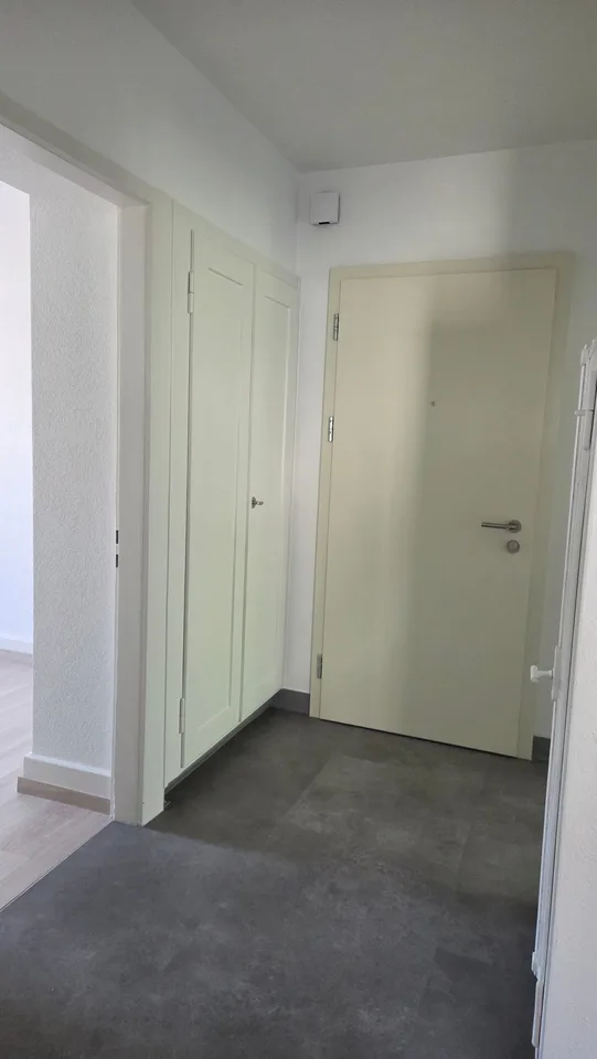 Appartamento situato in un piccolo edificio di 3 piani.