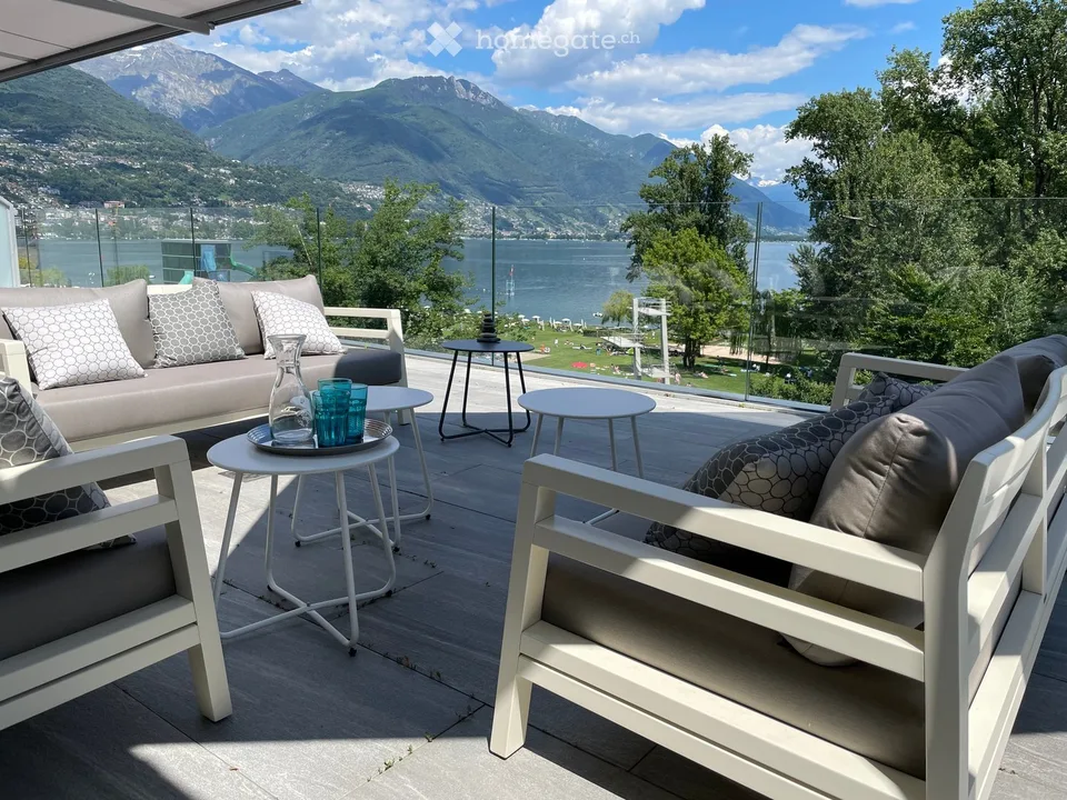 Furnished 4.5 room attic apartment in Locarno - until April 30, 2027