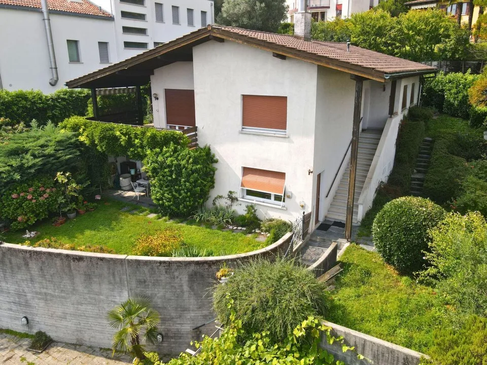 Splendida casa con vista panoramica e monolocale annesso